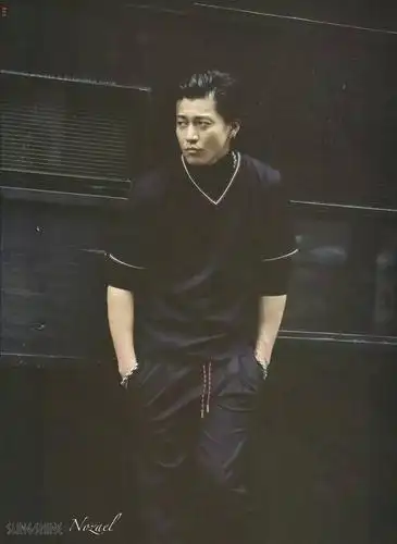 壁池| 不是讲笑,小栗旬抽烟的样子有点迷人.