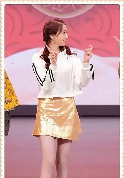 关晓彤真是让人十分羡慕让沈腾原形毕露身高差完全不存在