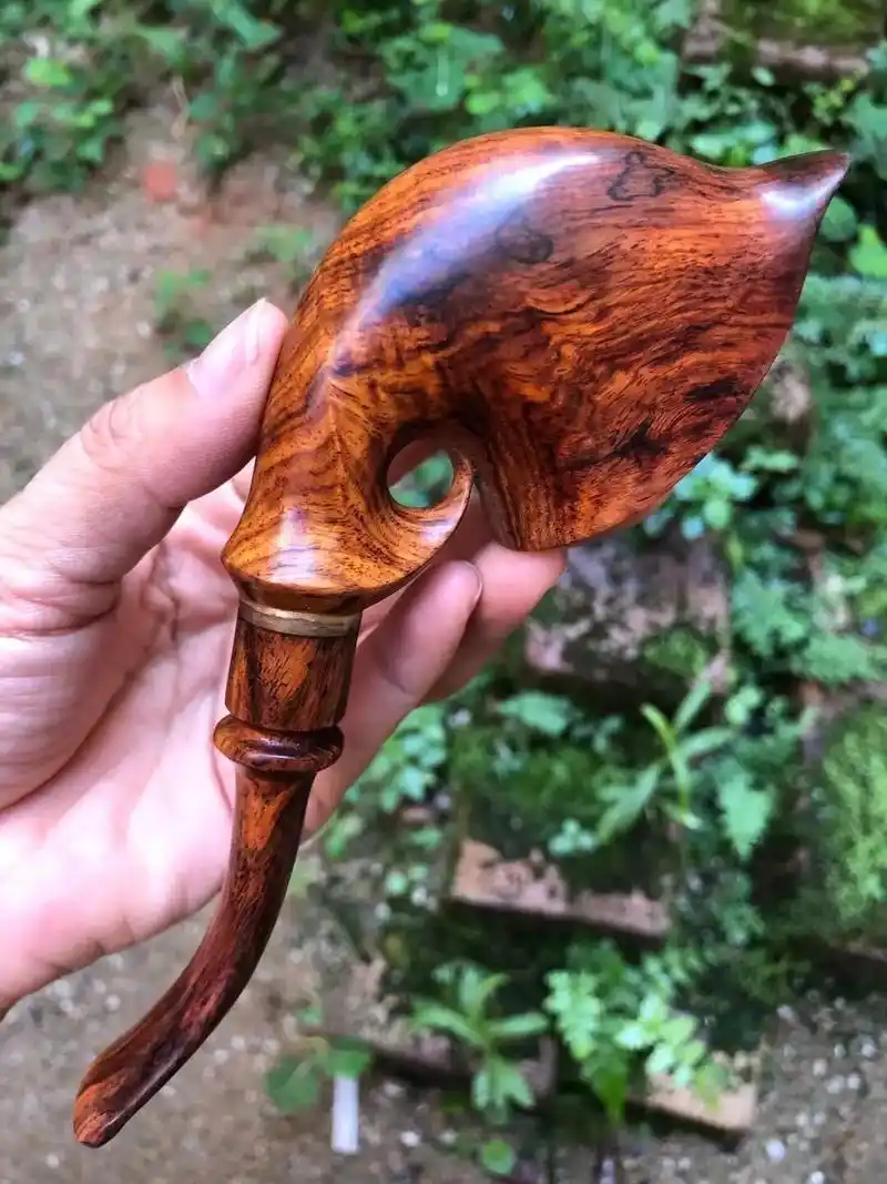 烟斗#工艺品摆件 #纯手工雕刻 #海南黄花梨 #真材实料 # - 抖音