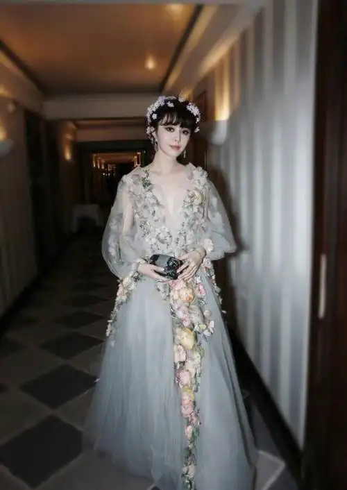 求范冰冰戛纳花仙子高清图片!可做壁纸的那种