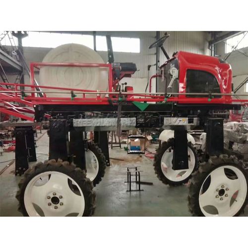 小型自走式四轮打药机 小麦大豆驱虫喷药机 农用水旱两用喷洒机