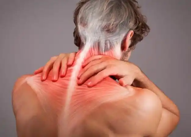 颈椎病是什么原因导致的有什么症状我们要怎么预防颈椎病呢