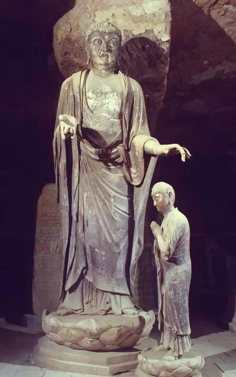 探秘麦积山133窟的传奇9015 麦积山石窟,被誉为"东方雕塑陈列馆"