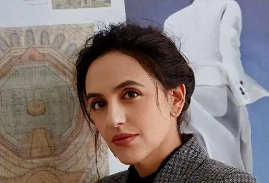 刘烨老婆安娜近状曝光,青丝皱纹显着,网友:这是正常变老的姿态