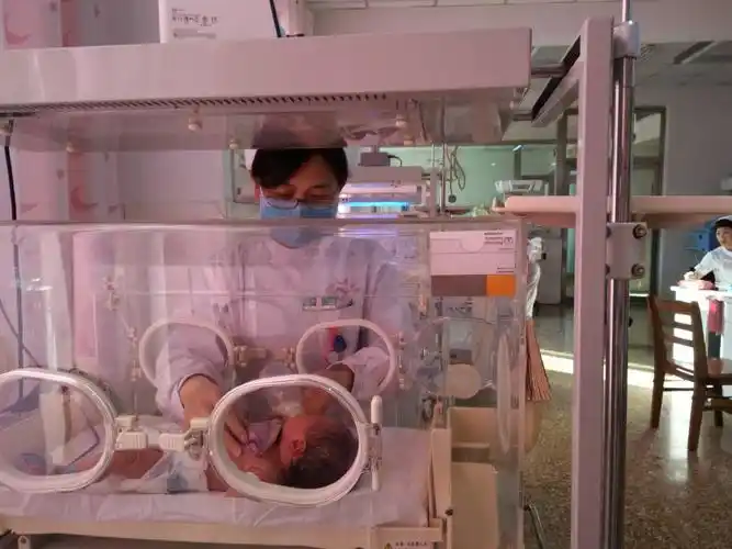 盐山县人民医院新生儿病房