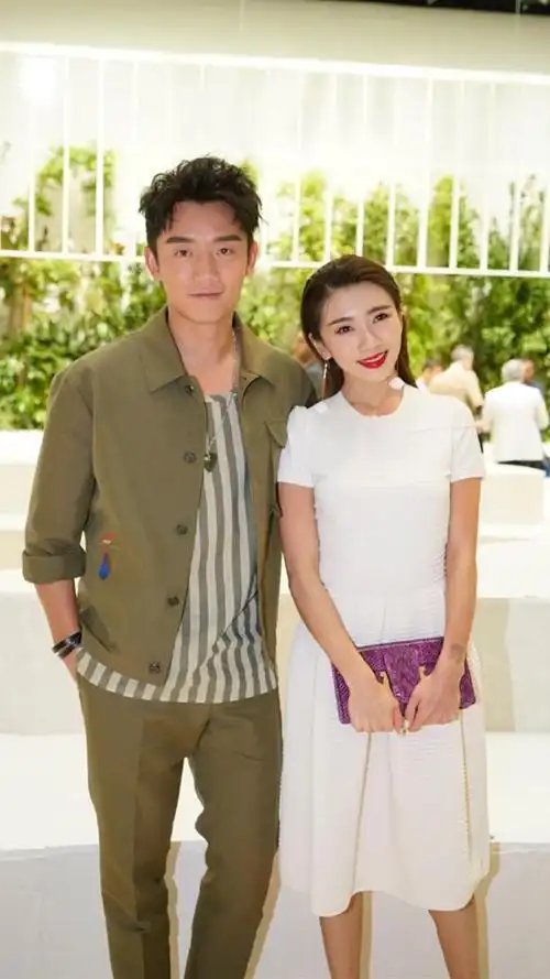 郑恺与女友程晓玥