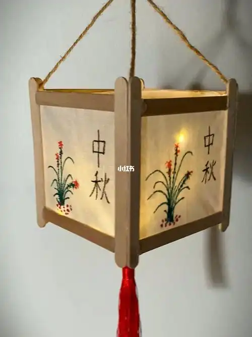 用雪糕棒制作中秋节灯笼