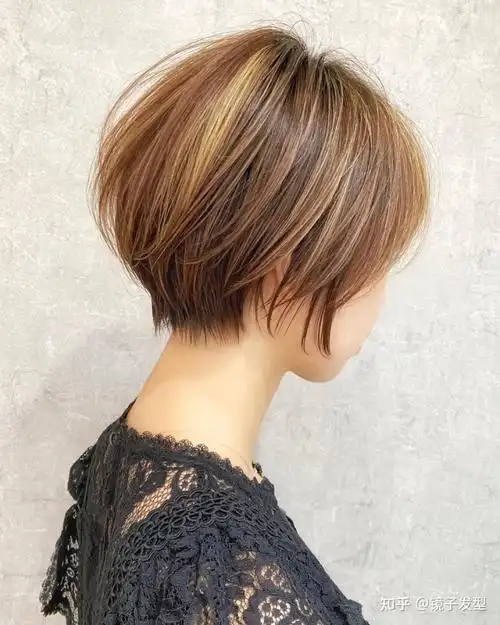 个性沙宣短发图片2017_时尚短发发型图片2015沙宣_时尚个性沙宣短发