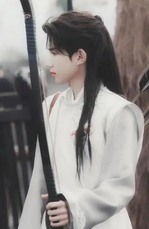 91王源古装爆改94#王源23岁且放青山远##王源2023岁稔予安