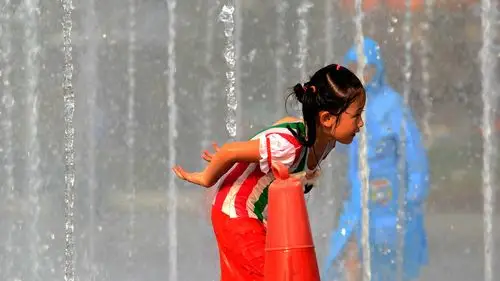 【图】炎热的夏日孩子们在戏水-蜂鸟摄影论坛