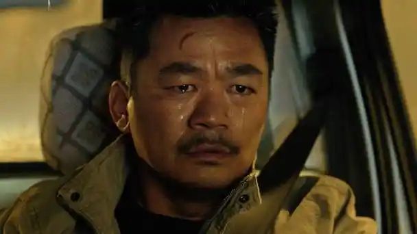 八角笼中终极预告##王宝强新片中狂抽自己耳光