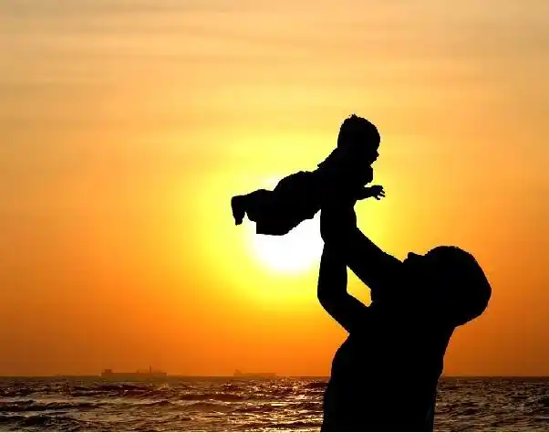 用回忆温暖你的心灵---秀出粑粑麻麻的童年照片和宝宝的童年照片