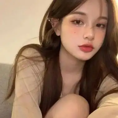 清冷系气质女生真人头像图片