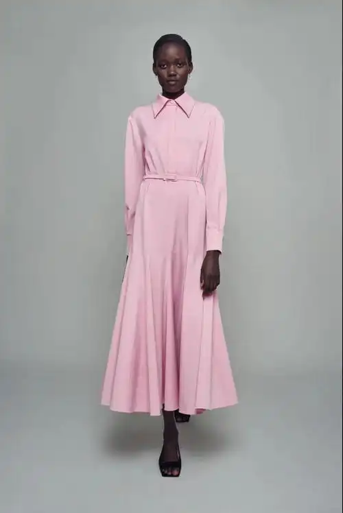 2021年夏季女装流行色 婴儿粉是本季最亮的趋势-服装流行色彩-cfw服装