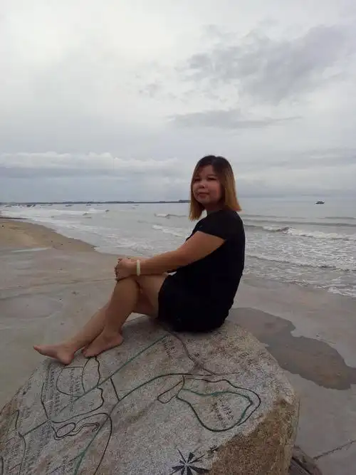 40岁离异女征婚照片(id:106153675)_广西南宁征婚交友_珍爱网