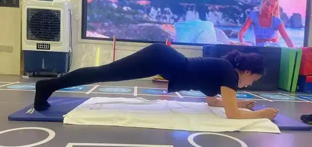 快乐|康健|马甲线_网易订阅