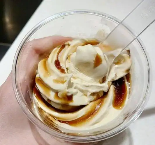 冬天吃冰淇淋的正确打开方式,各种freestyle,简直美滋滋!