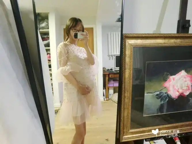 孕八个月在家拍张孕妇照