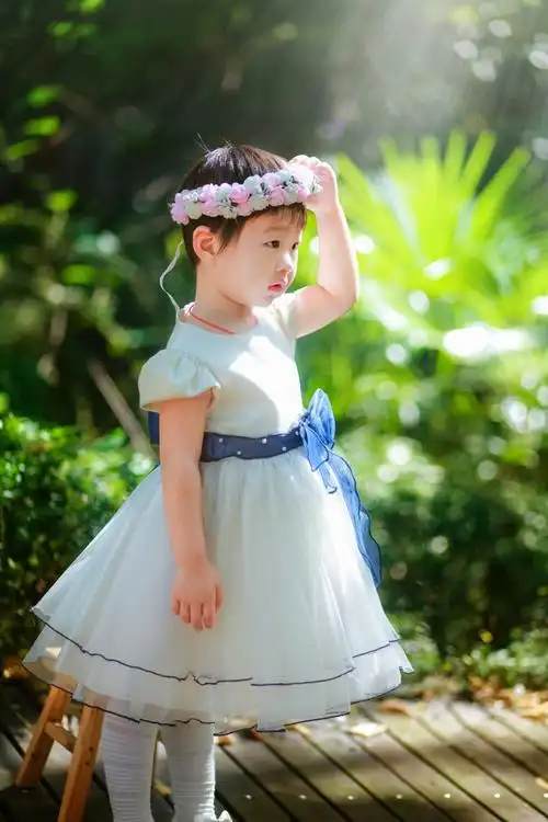 三岁小姑娘,客片