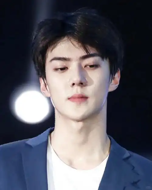 吴世勋壁纸##美妆生活