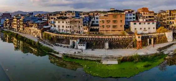 中国广东省梅州市丰顺县丰良镇汤湖