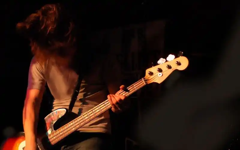 音乐主题桌面壁纸下载音乐主题吉他图片耳机图片意境音乐