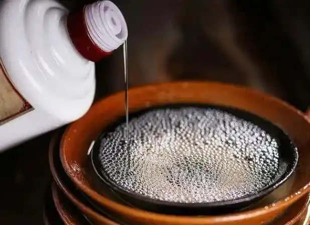 坚持喝白酒对身体真的会有好处吗?真相被扒开,30年老酒鬼都不敢信