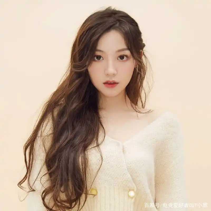 kpl内外兼修的美女解说 第一期天云