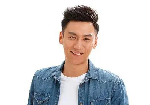 男生发型 男生短发 >> 男士发型剃两边图片效果怎么样 细数秃鬓角发型