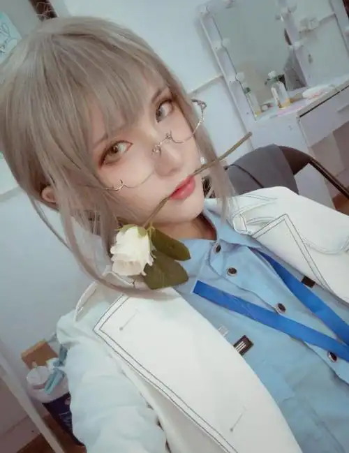 斗鱼魔王最新性感cos写真集在下萝莉控ii全套高清福利图片生活照