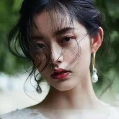 女性头像成熟大气高清清新好看的高清成熟美女头像图片