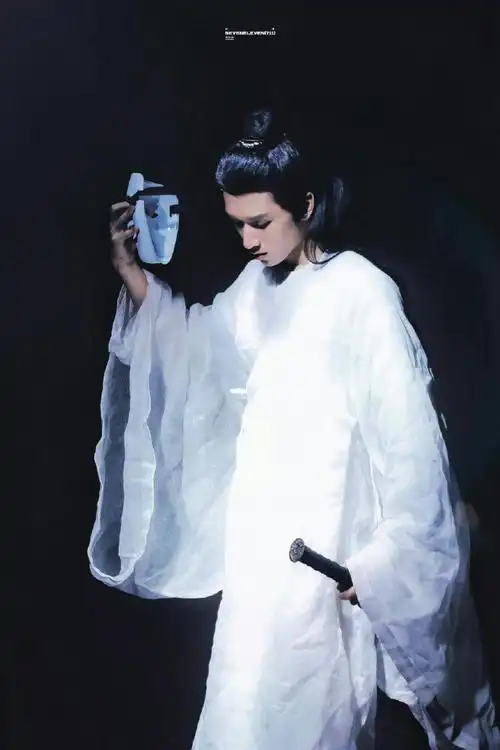 想看严浩翔演古装戏了#严浩翔北电汇演