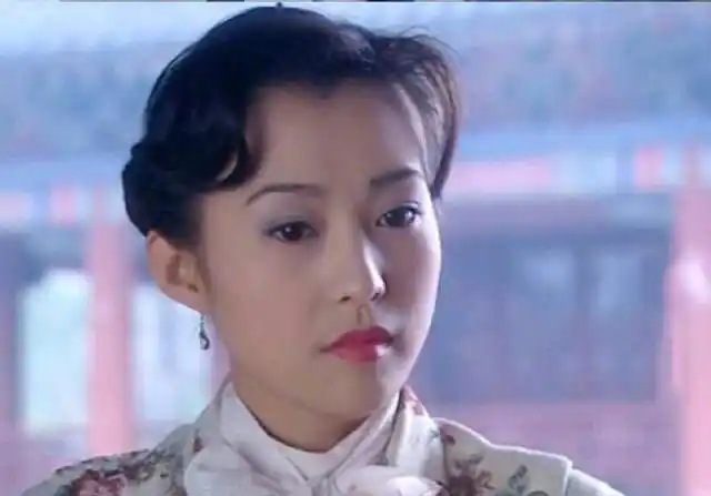 郝蕾饰演的十三姨将洋气,娇贵,知性,俏皮,恬静,可爱,对于一个初出茅庐