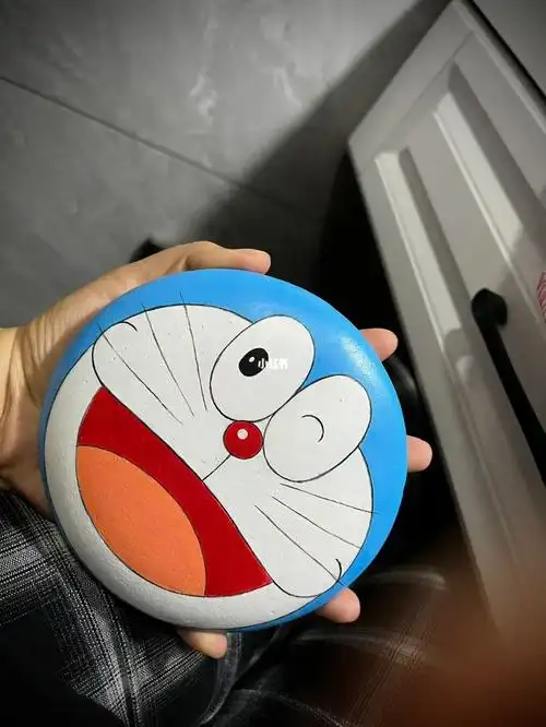 石头画哆啦a梦爱了