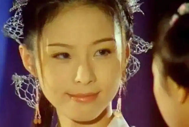 黄衫女子  #电视剧  #倚天屠龙记  #张无忌  #古装电视剧