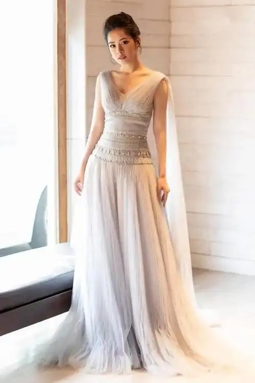 华为手机代言人,"越南第一美女",究竟有多美?