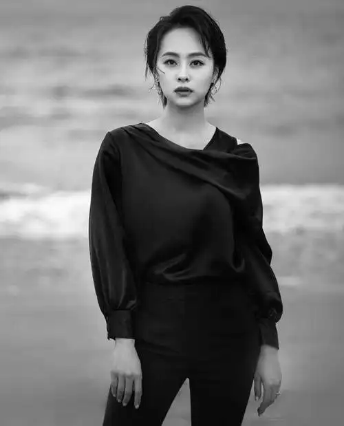 相关专题:你可能感兴趣的文章程琤多少年龄了 程琤个人简历[ 查看全部