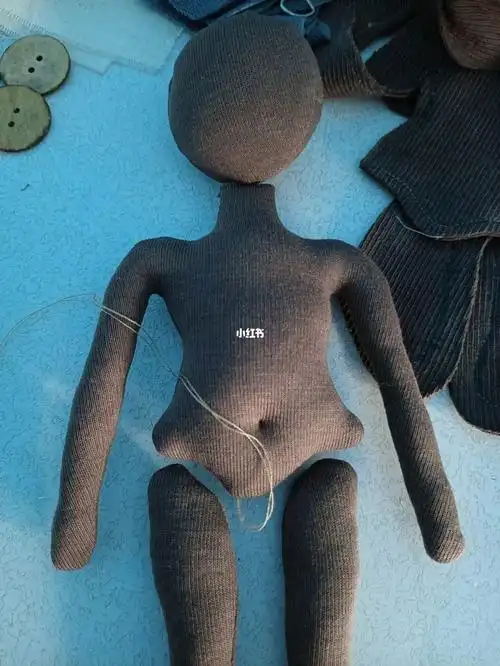 手工布娃娃
