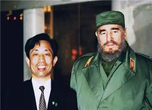 《国宾在中国》摄影展:让"大人物"进"小社区"