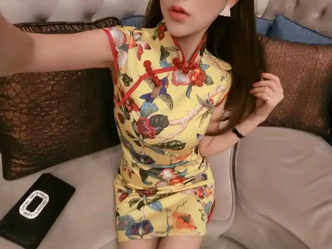 开叉连衣裙舞台表演少女新式旗袍女神范韩版气质御姐范女人减龄遮肚