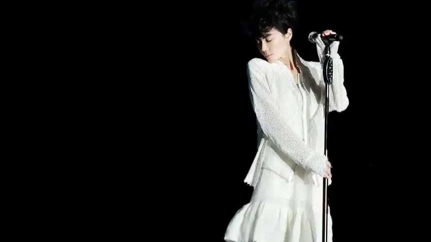 很想谈一谈最近流行的性冷淡风格的装修