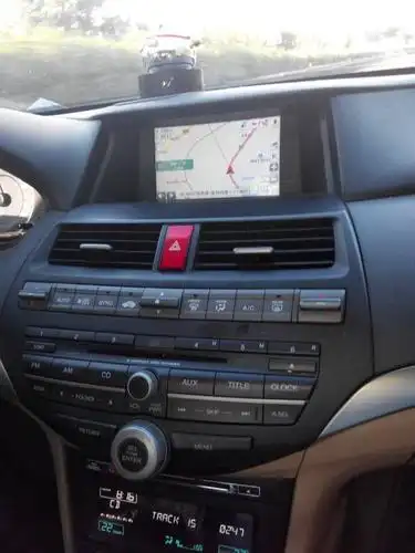 本田雅阁第八代在车上怎样开启蓝牙?(手机蓝牙已经与车连接了)