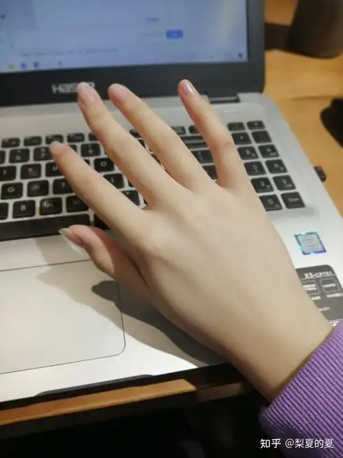 女生如何养出一双好看的手呢? - 知乎
