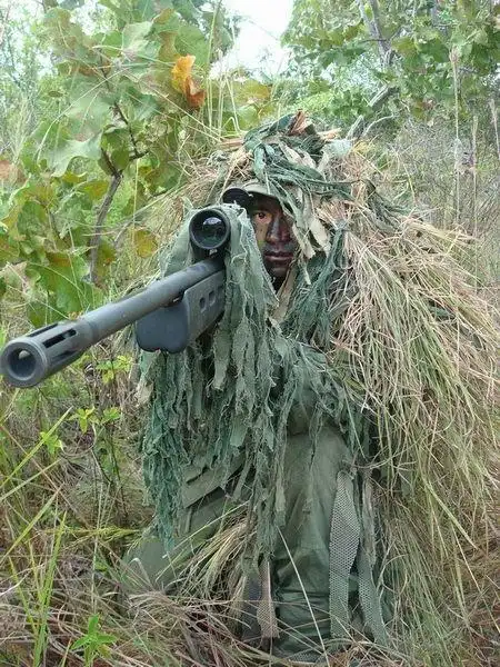 中国特种兵在世界猎人学校的训练照片曝光(组图)