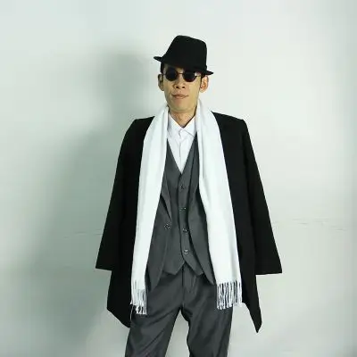 上海滩许文强演出服大衣风衣帽子西装马甲围巾北京冯程程出租租赁