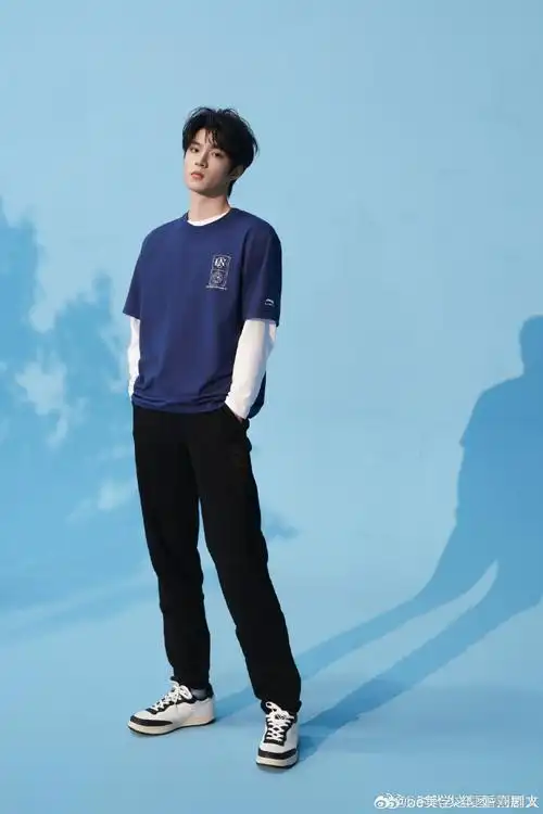 刘耀文惊蛰无声杀青回京##刘耀文新电影惊蛰无声杀青了