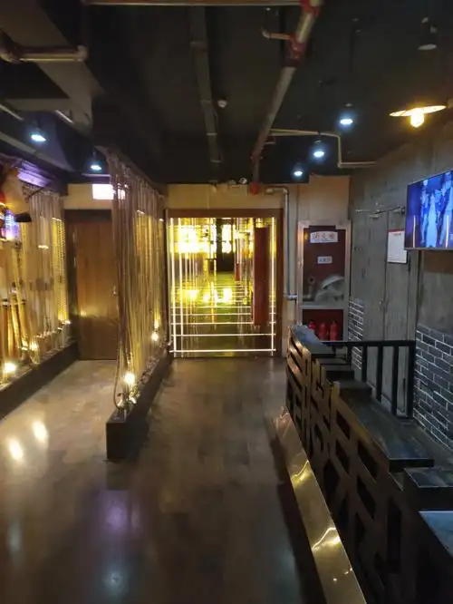 打卡长藤鬼校家人们,家人们,合肥的长藤鬼校真的很不一般,由于我是个