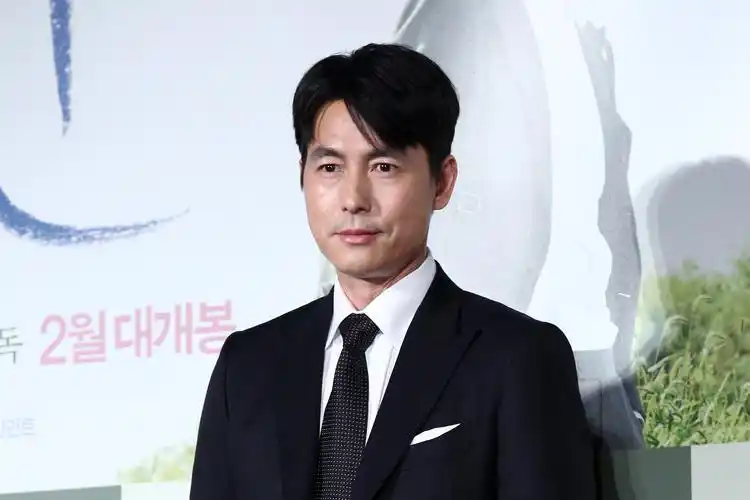 郑雨盛有望以长篇电影导演出道 执导武侠动作片 _手机搜狐网