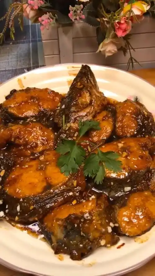 红烧鲅鱼,鲜嫩多汁,一点都不腥