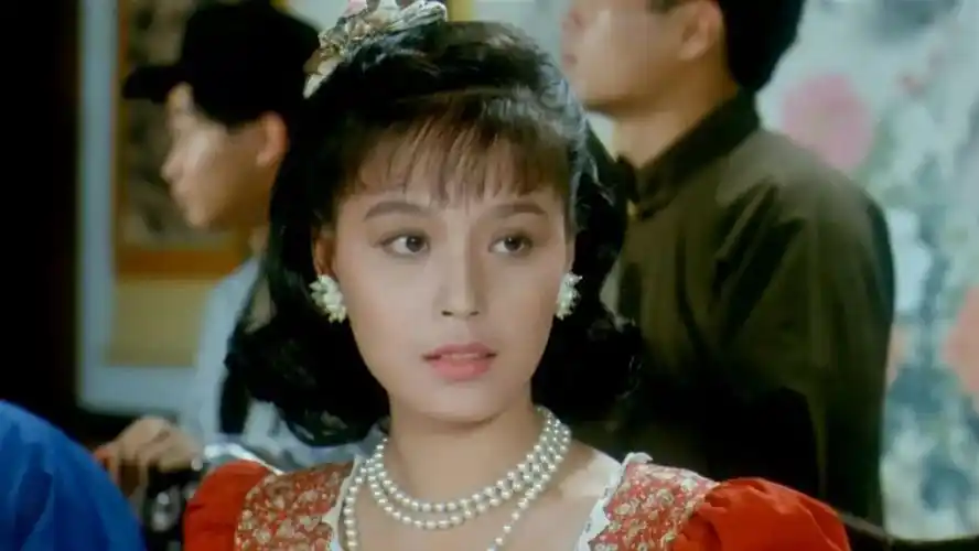 中西合璧的《驱魔道长》,林正英不仅降妖除魔,还是扫毒先锋